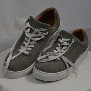 Cruza Tendencia Gray Suede Shoes SZ 43 NWOT